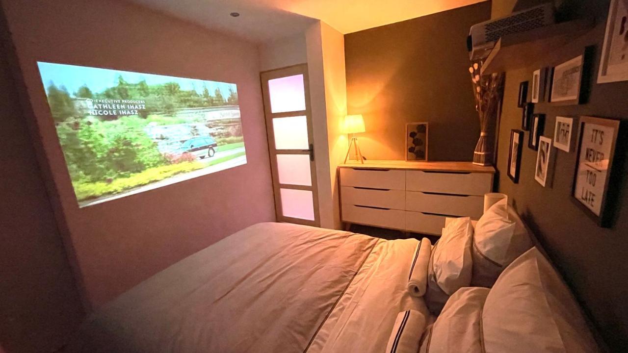 Mille Et Une Nuit, Appartement Classe 3 Etoiles En Rdc Avec Exterieur Et Parking Dole Exterior photo